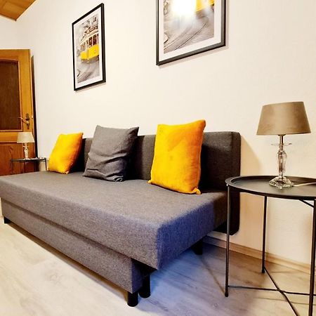 Elena Flat Sonnenblumen Duisburg Zentrum מראה חיצוני תמונה
